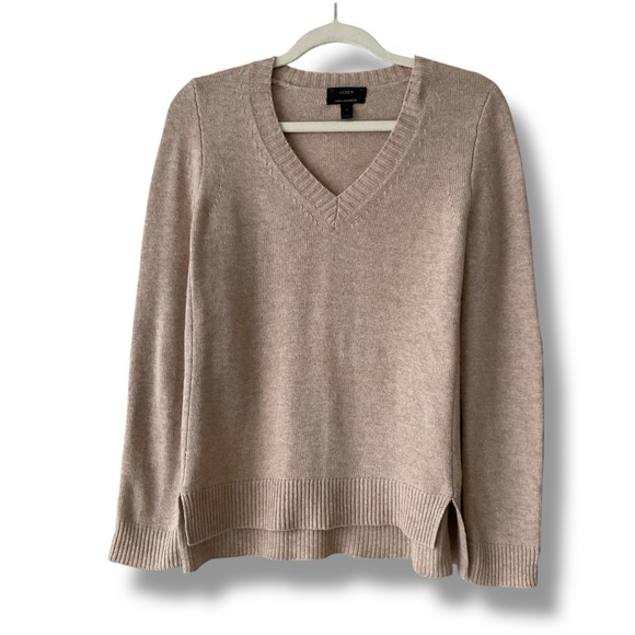 J. Crew Sweaters - J. Crew V-Neck Wool and Cashmere Blend Sweater Leather Panels in Camel Size XS